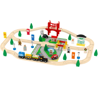 Set trenulet Wooden Train 70 piese Set trenulet Wooden Train 70 piese